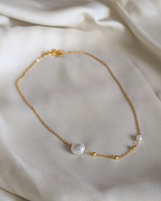 Paired Pearl Necklace