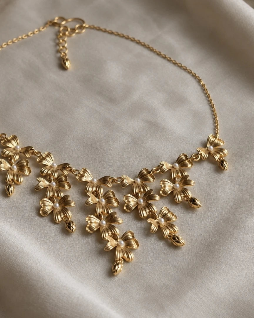 Manjari Necklace