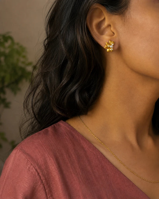Pankhuri Studs