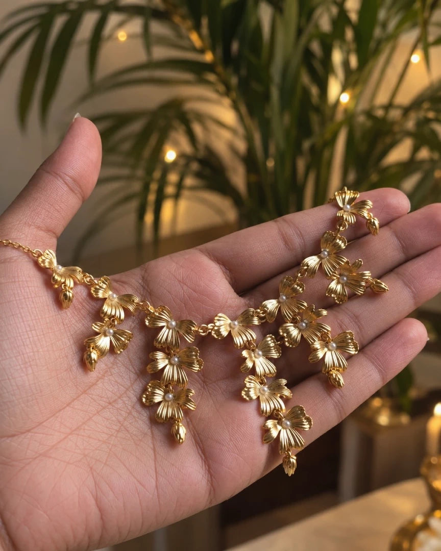 Manjari Necklace