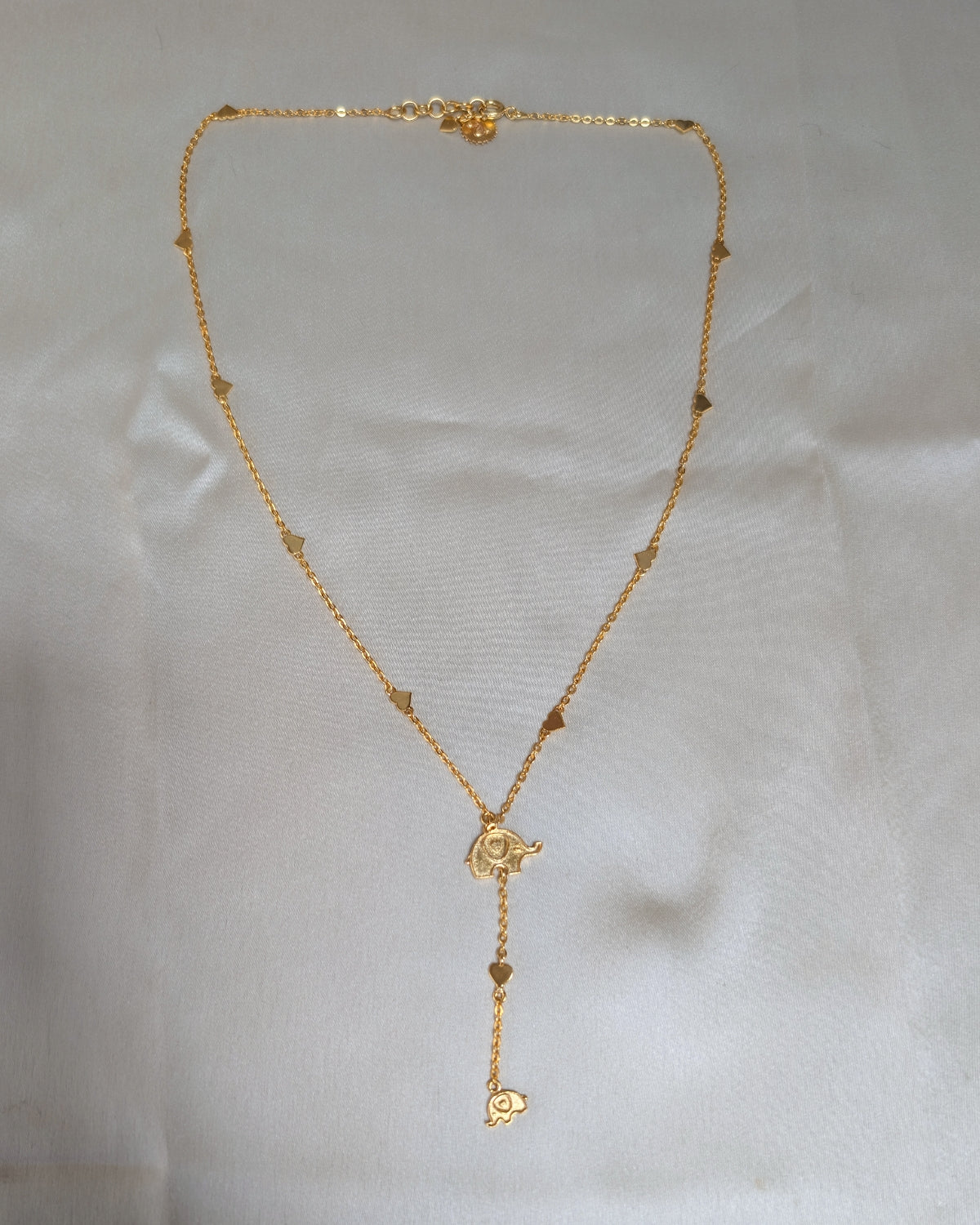Trunk Tales Y Necklace