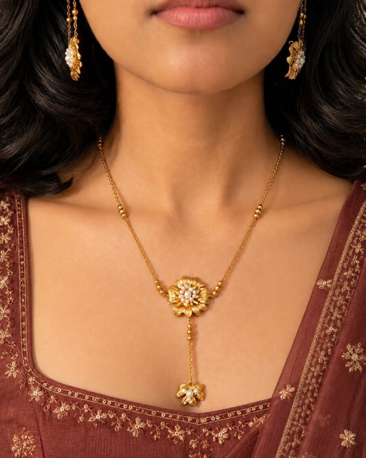 Mumma Bloom Y Necklace