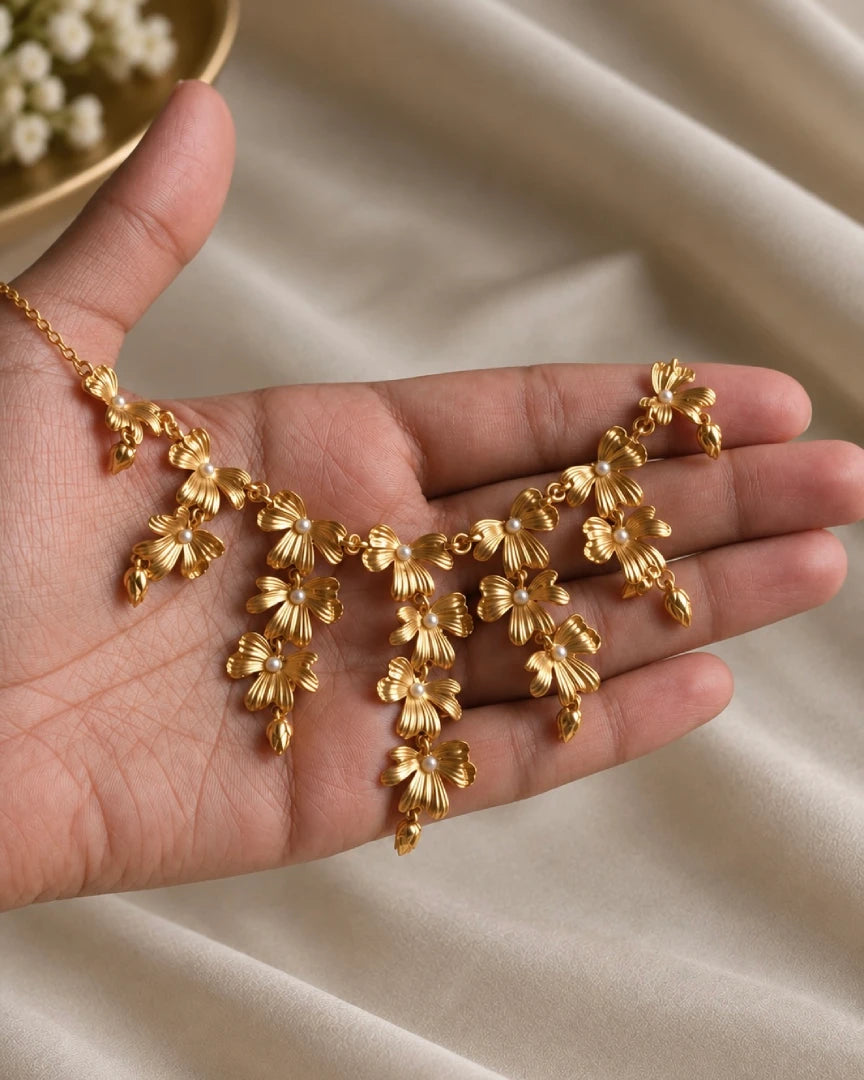 Manjari Necklace
