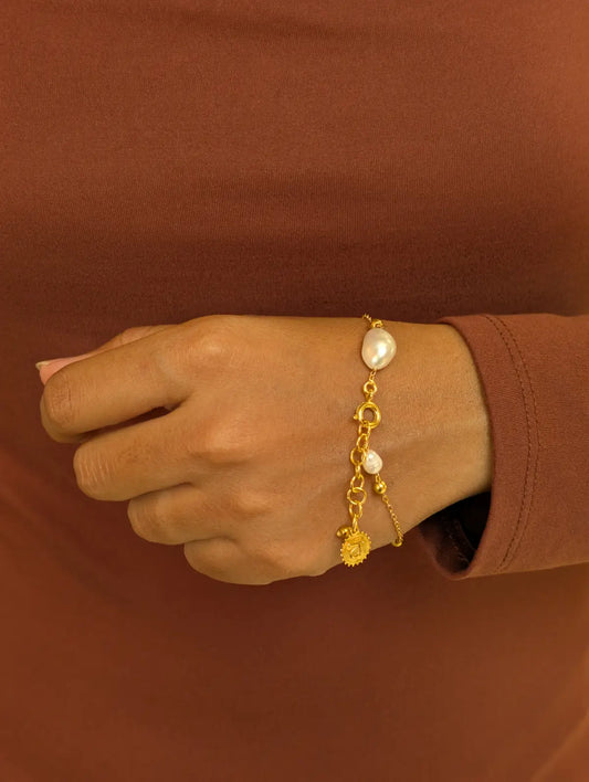 Paired Pearl Bracelet