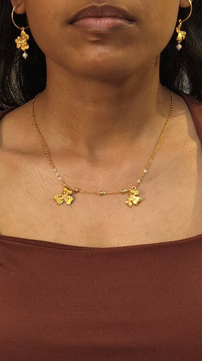 Flower Power Necklace